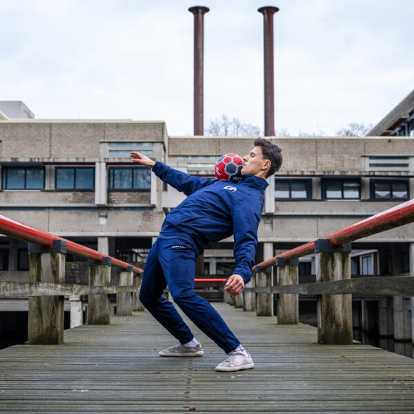 Chest stall uitgelegd door Hermen